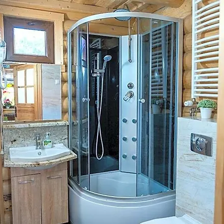Z Bala Przy Plazy- Klimatyzowane - Jacuzzi, Sauna, Lody, Popcorn, Ryba Wedzona I Ognisko Gratis-od Maja! Ξενοδοχείο