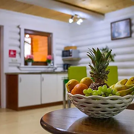 Z Bala Przy Plazy- Klimatyzowane - Jacuzzi, Sauna, Lody, Popcorn, Ryba Wedzona I Ognisko Gratis-od Maja! * Dziwnów
